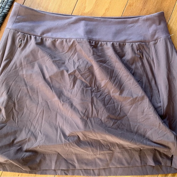 Athleta skort size 12 - Picture 1 of 3